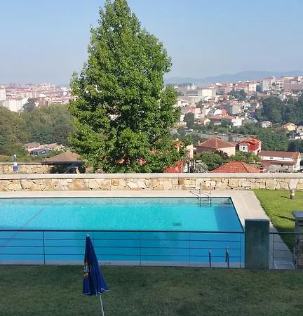 Castrelos Apartment *