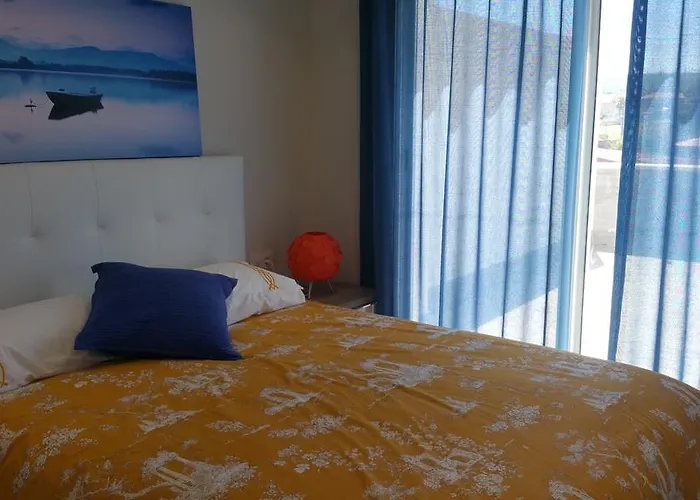 Castrelos Apartman Vigo